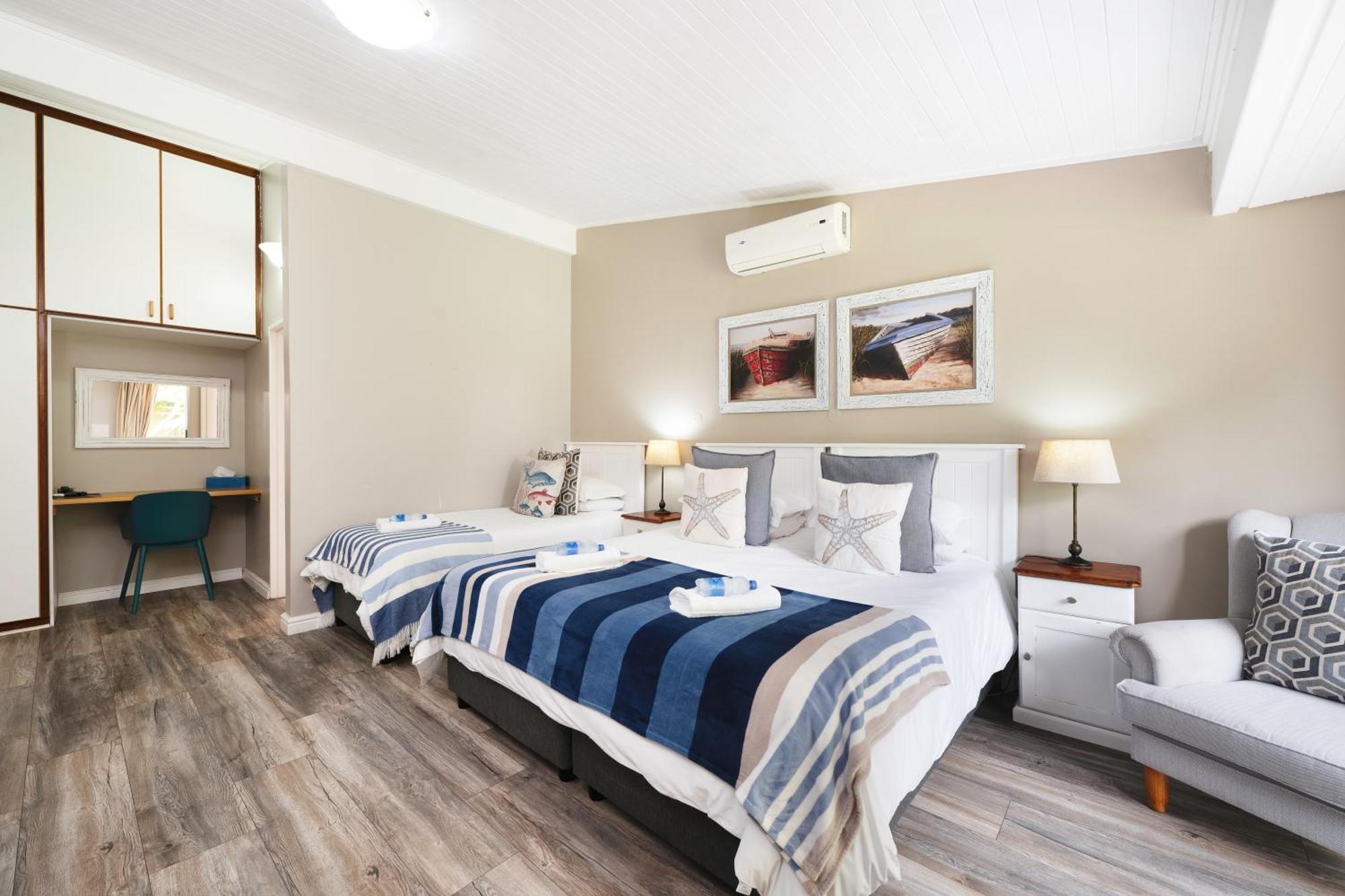 Admirals Lodge Guest House And Brightways Self Catering Apartments ポート・エリザベス エクステリア 写真