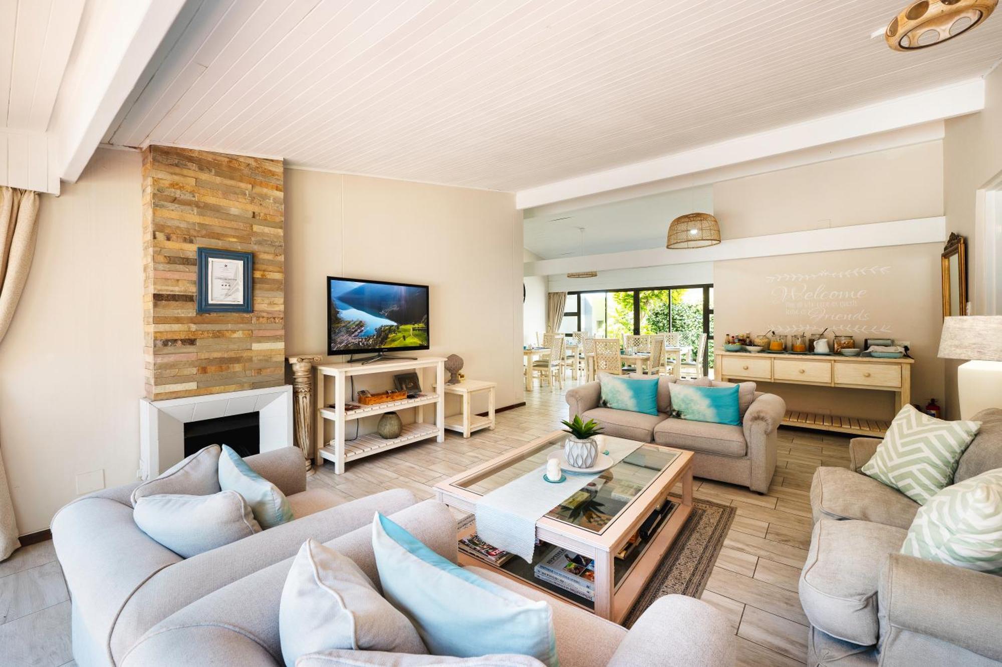 Admirals Lodge Guest House And Brightways Self Catering Apartments ポート・エリザベス エクステリア 写真
