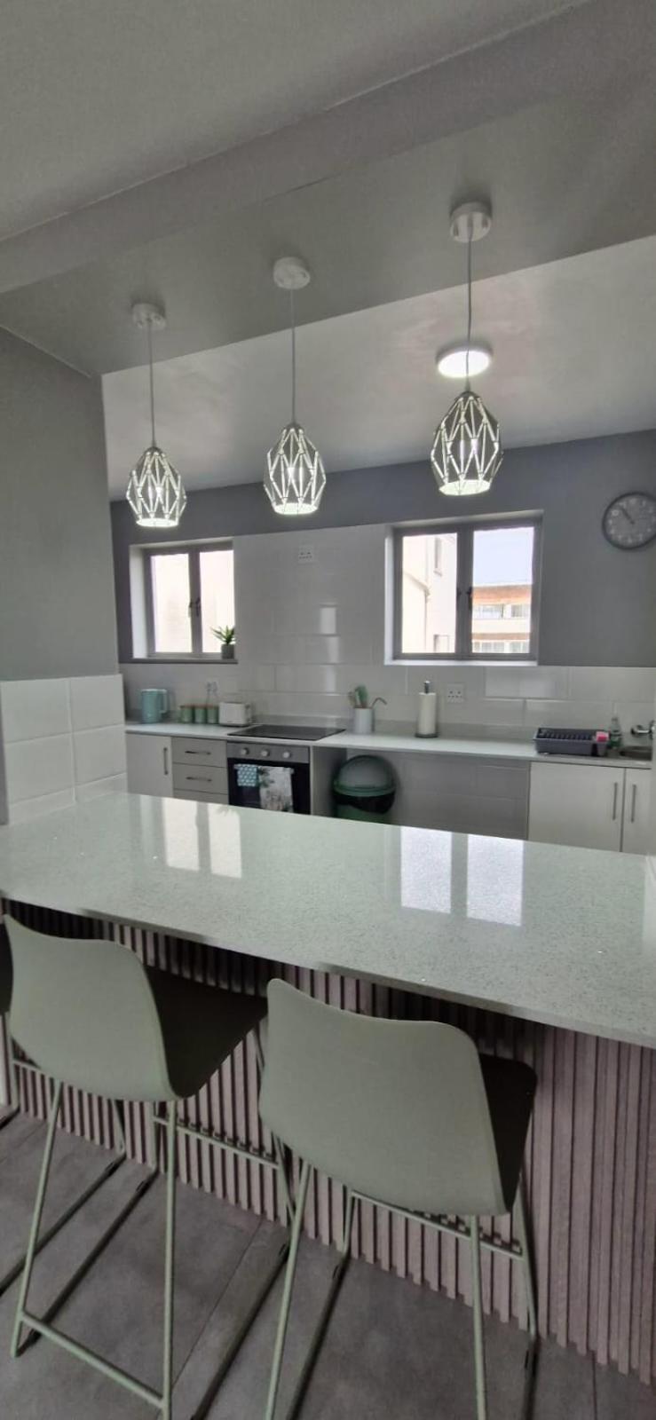 Admirals Lodge Guest House And Brightways Self Catering Apartments ポート・エリザベス 部屋 写真